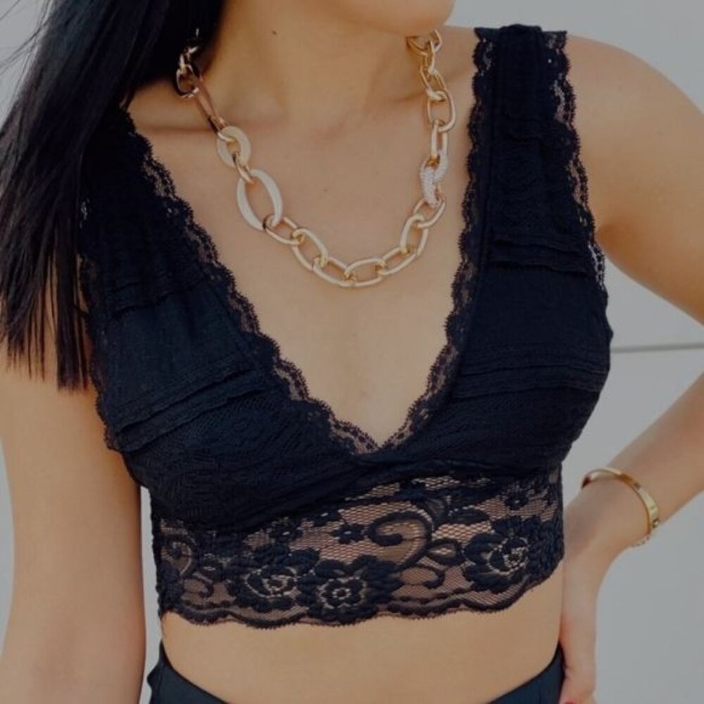 French Affair Black Lace Plunging Front Bralette Size Small NEW